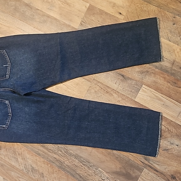 👖TIME AND TRU CROPPED JEANS👖 - Picture 7 of 9